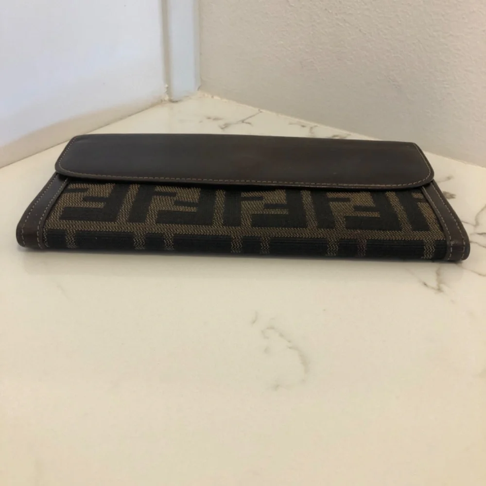 Vintage Fendi Brown and Black Wallet - Picture 3 of 8